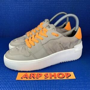 🔴 STEVE MADDEN ZAYDEN CAMOUFLAGE Women`s Size 7M Grey Orange Comfort Shoes